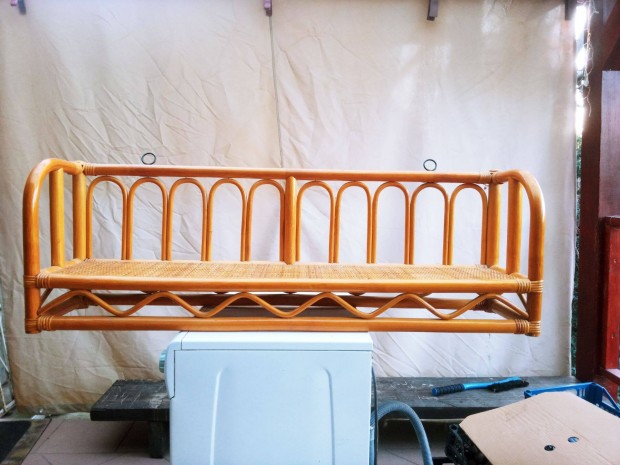 Rattan polc, falipolc