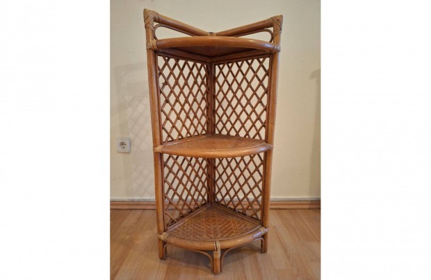 Rattan sarokpolc (36 x 36 x 100cm)