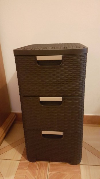 Rattan stílusú fiókos tároló komód Curver