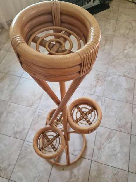 Rattan virgtart