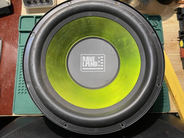 Raveland Green Force mélyláda hangszórója, 30 cm, 180W RMS