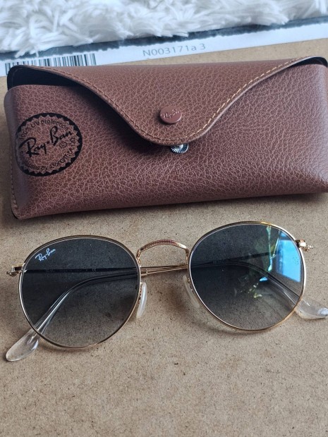 Ray-Ban RB3447-n 001/3f napszemveg j gyri tokjban