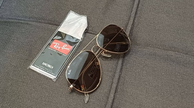 Ray-Ban aviator napszemveg j