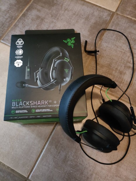 Razer Blackshark V2 Gamer Fejhallgat