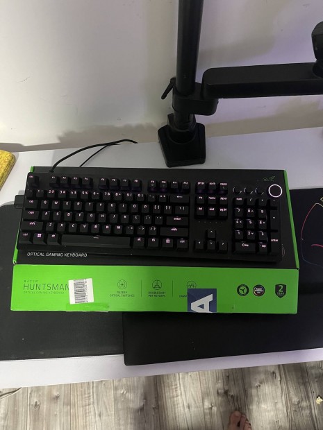 Razer Huntsman V2