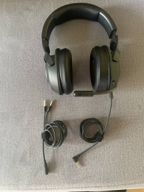 Razer fülhalgató