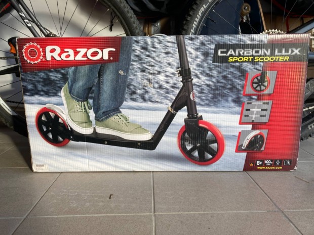 Razor Carbon Lux roller