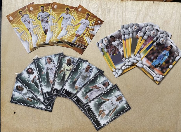 Real Madrid CF 24-25' topps fan set krtyk 29 db 