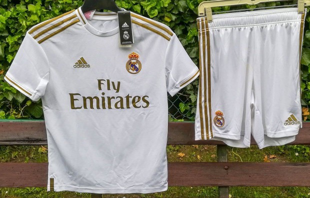 Real Madrid eredeti adidas 2019-20 fehr arany gyerek mez szett (164)