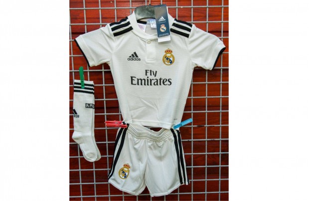 Real Madrid eredeti adidas baby szett (92-es)