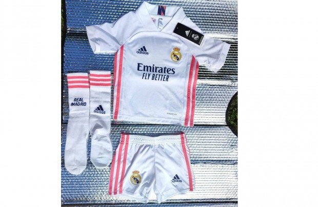 Real Madrid eredeti adidas fehr pink baby szett (92-es)