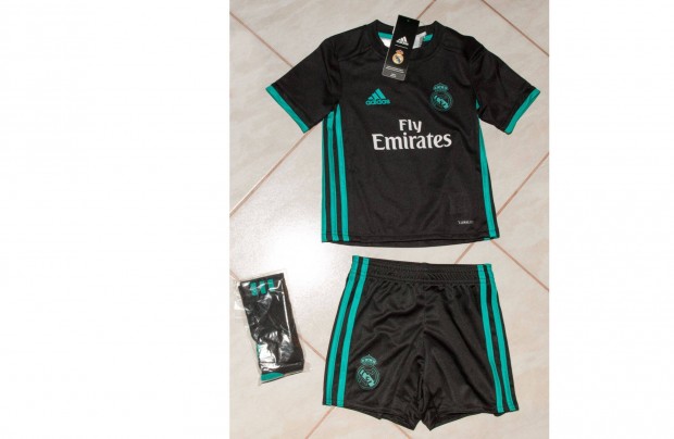Real Madrid eredeti adidas zld fekete baby szett (98-as)