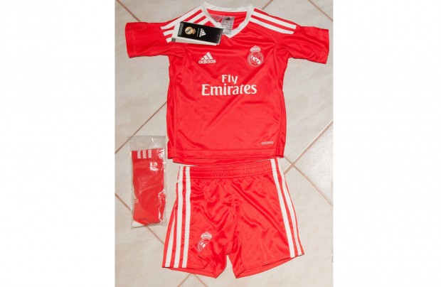 Real Madrid piros -pink eredeti adidas baby szett (98)