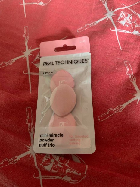 Real Techniques Mini Miracle Powder Puff Trio