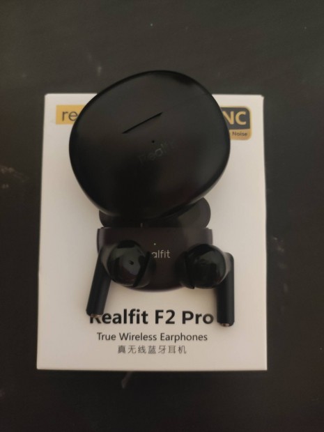 Realfit F2 Pro flhallgat 