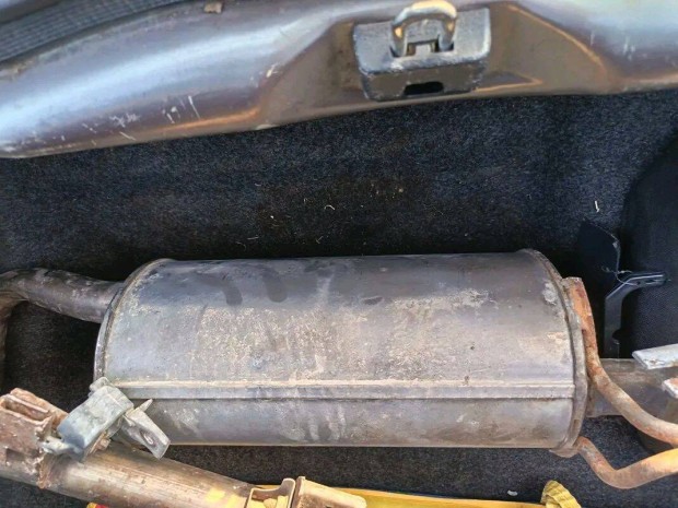 Rebault diesel kipufog�dob