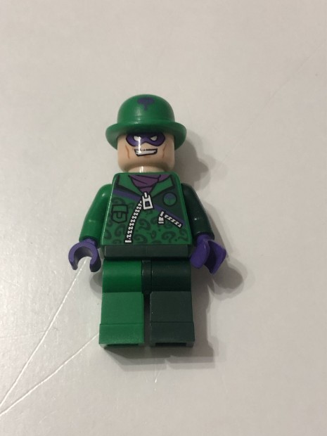 Rbusz Lego figura j!