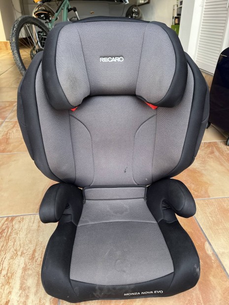 Recaro Monza Nova 15-36 kg 