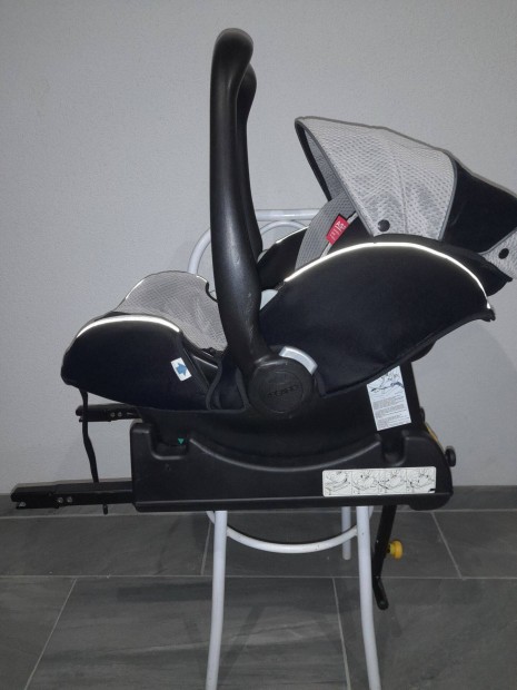 Recaro hordoz isofixxel