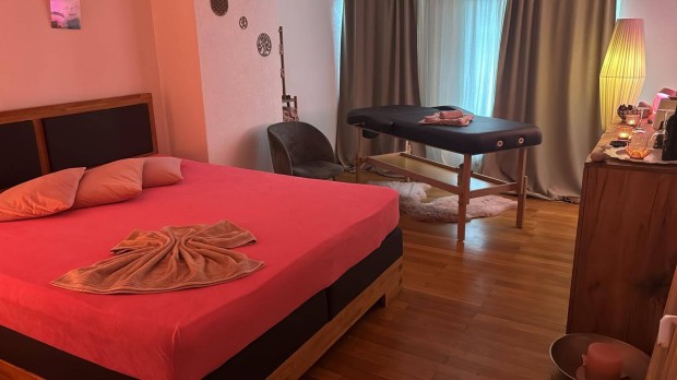 Recepciós állás Svájcban Exkluzív tantra masszázs stúdióban