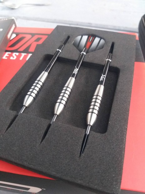 Red dragon Swingfire 2 darts 23g