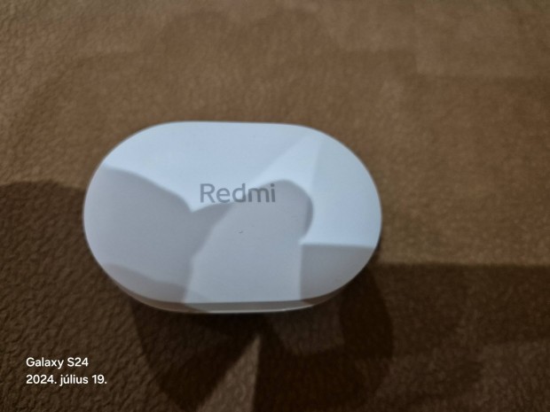 Redmi flhallgat elad