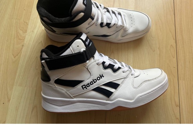 Reebok 44,5-es cip