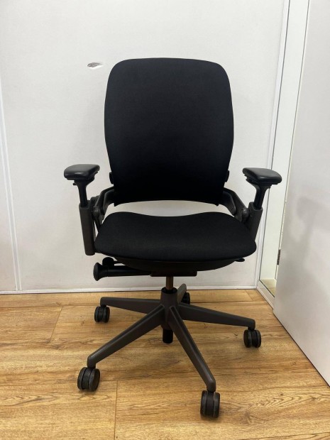 Refurbished Steelcase Leap V2 - Irodai szk