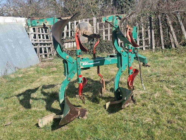 Regent v�ltvaforgat� eke