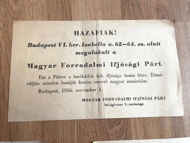 Rgi 1956-os rplapok, forradalmi felhvsok, szovjet vrosparancsnoks