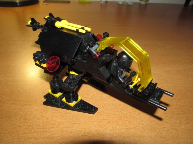 Rgi Lego 6876 szett: Blacktron - Alienator (1988)