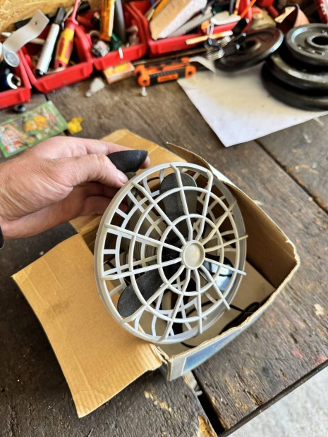 R�gi Retro Veter�n Aut�s Ventill�tor 