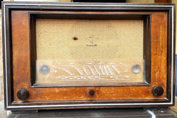 Régi Siemens 442V rádió, retro műszaki régiség