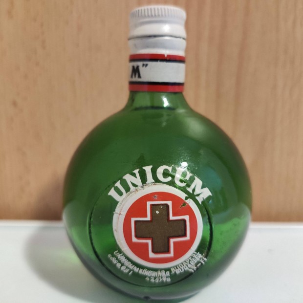 Rgi Unicum-os veg 1 dl. vrs keresztes (ritka)