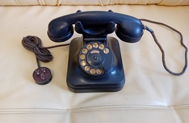 Rgi , retro CB 35 , kb 80 ves trcss , textil vezetkes telefon   