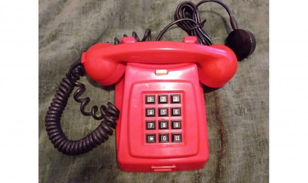 Rgi , vezetkes piros CB 81 MM telefon