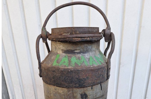 Régi, retro, eredeti, vintage nagy fém kanna, tejeskanna (4) dekoráció