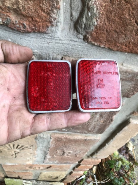 R�gi aut� prizma 1000 ft /db