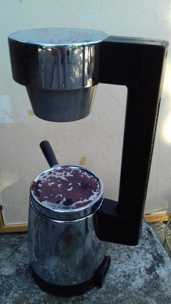 Régi elektromos Espresso kávéfőző akár dekorációnak