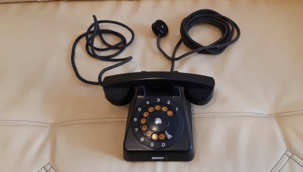 Rgi kb 60-70 ves retro CB555 fekelit bakelit telefon