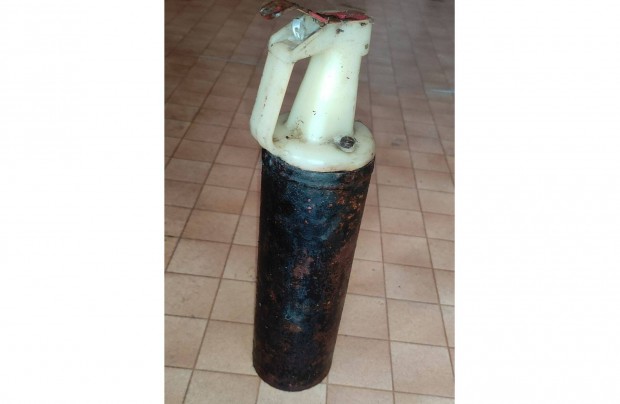 R�gi k�zi permetez� pumpa - dekor�ci�hoz vagy alkatr�sznek