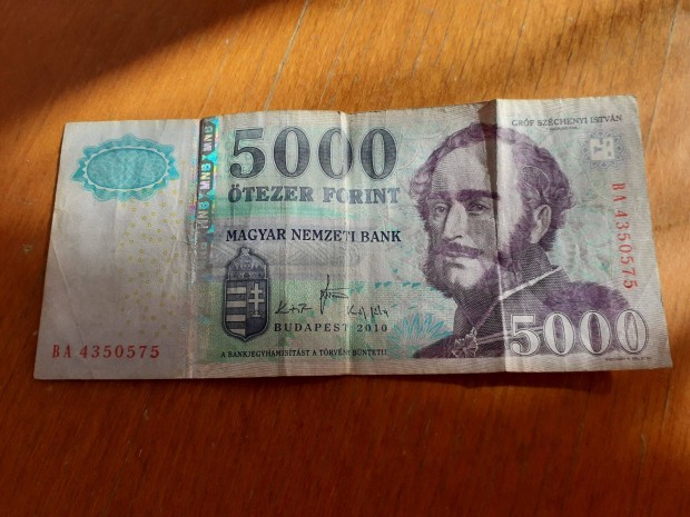 Rgi lila 5000forint 2010 paprpnz