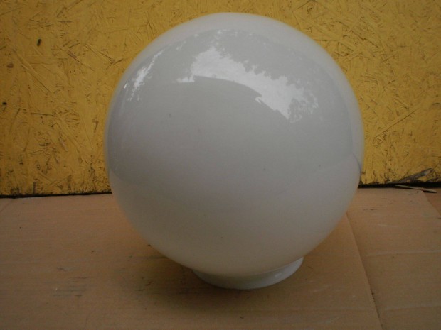 Régi nagy fehér gömb üveg átmérője 30 cm eladó