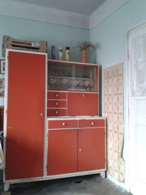 Régi retro konyhabútor konyhaszekrény konyhai szekrény