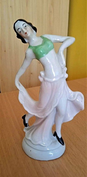 Régi ritka porcelán táncosnő szobor