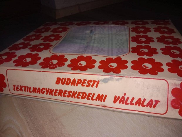 Régi stílusú, új pamut ágyneműhuzat-garnitúra