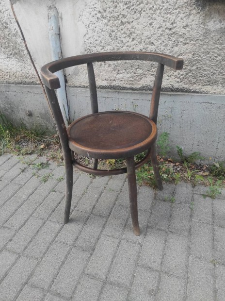 Rgi thonet szkek