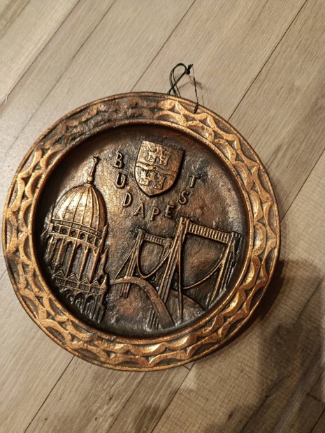 Régiség régi fali tál fali dísz fali rézt tál réz bronz fali tál
