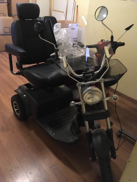 Rehab rider elektromos moped