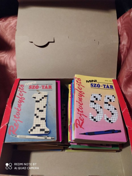 Rejtvényfejtő Mini Szótárok az 1980-as évekből eladók!